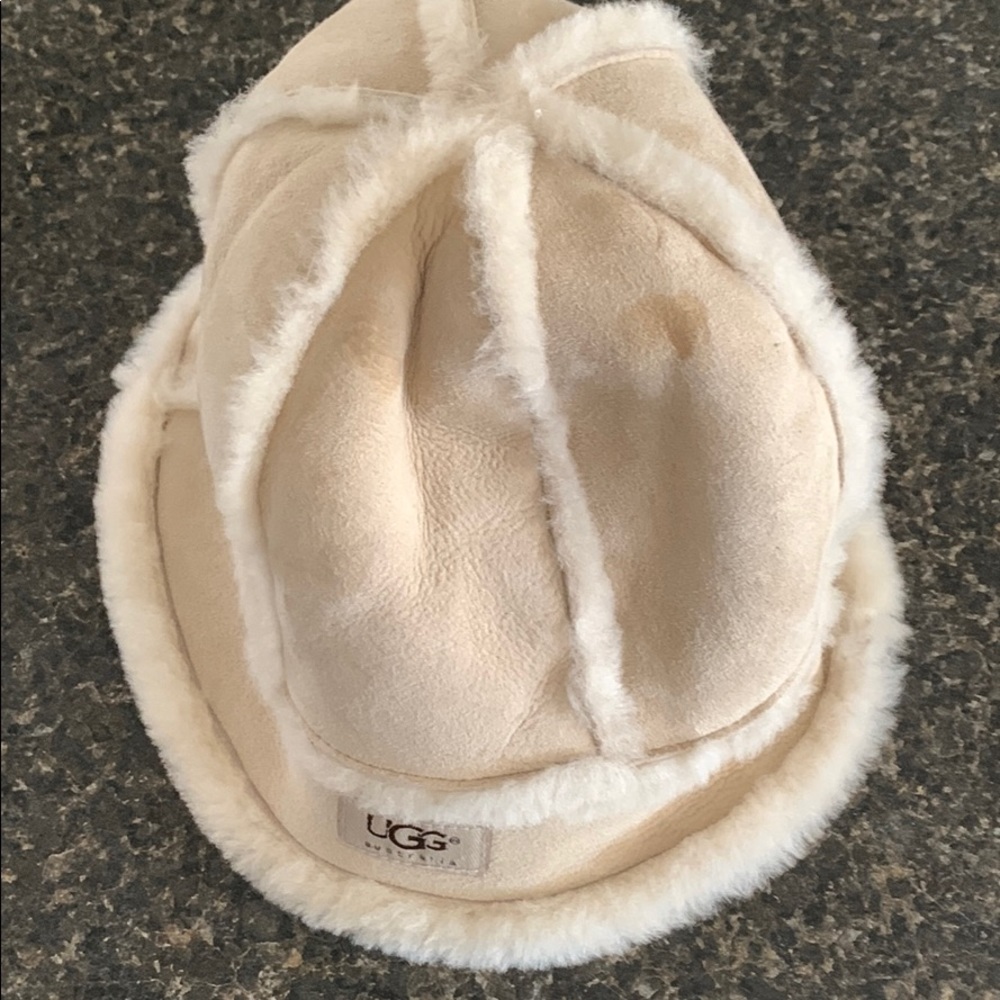 Ugg Australia hat